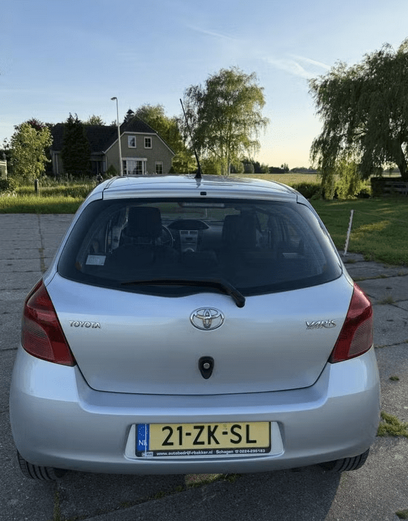 Toyota Yaris 1.0 VVTi Sol (bj 2008)