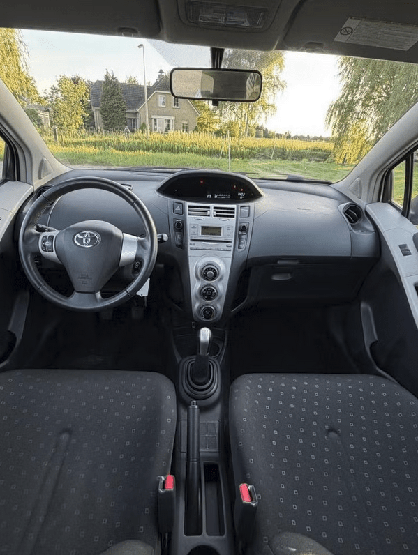 Toyota Yaris 1.0 VVTi Sol (bj 2008)