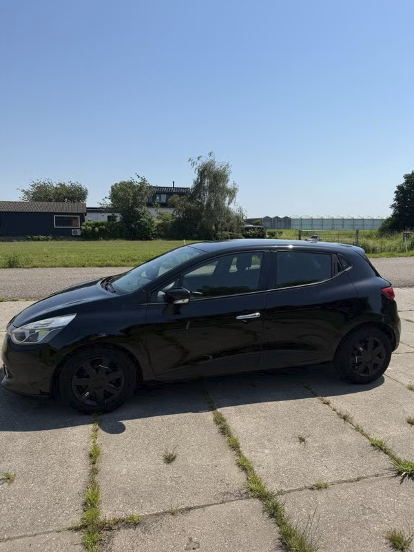 RC1 Renault Clio 1.5 dCi Expression (bj 2015)