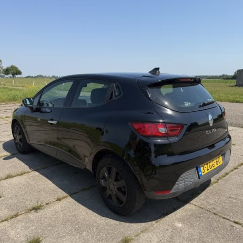 RC2 Renault Clio 1.5 dCi Expression (bj 2015)