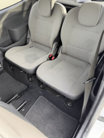 r9 Renault Twingo 1.5 dCi Collection (bj 2011)