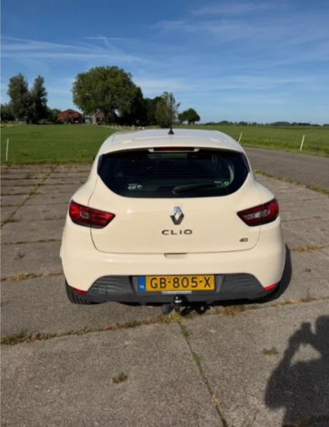 Renault Clio 1.5 dCi Expression (bj 2015, semi-automaat)