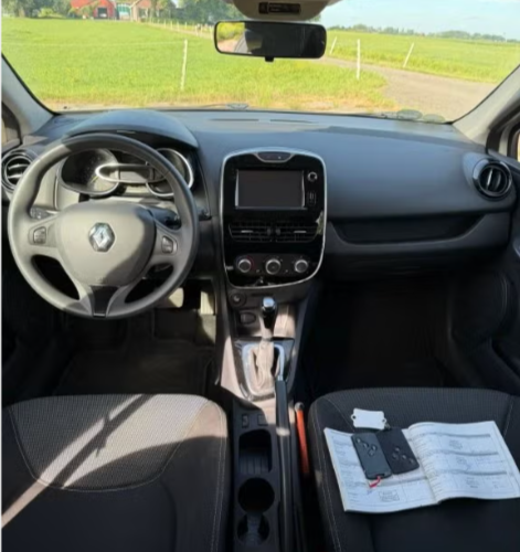 Renault Clio 1.5 dCi Expression (bj 2015, semi-automaat)